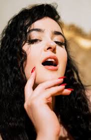 Wallflower Jessica Eisner Photographer 🧡