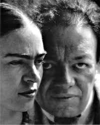 Frida Kahlo and the singer Chavela Vargas 1945 📸