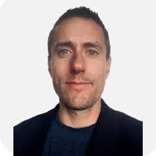 C'est avec une joie non dissimulée que je vous annonce ma nomination en  qualité de notaire à la résidence d'Arnas (Rhône).