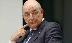 Assustaram tanto, propuseram tanto o isolamento social, mandaram tanto as pessoas ficarem em. Cpi Da Covid Veja As Informacoes Falsas Propagadas Por Osmar Terra Suspeito De Chefiar Gabinete Paralelo Jornal O Globo