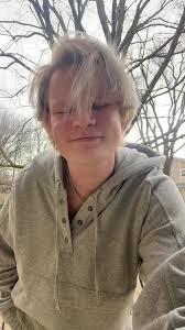 Thank you @Anthropologie for this amazing sweatsuit! I will be living in  this for the next 2 weeks🤍🫶🏻 #ootd #anthro #anthropologie #grey  #comfyclothes #comfylook