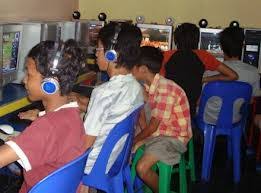 Hasil gambar untuk manfaat teknologi bagi pelajar