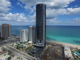 24 de junio 2021, 13:49hs. Los Edificios De Lujo Con Marca Reinan En Miami Mansion Global