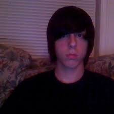 Eddie Pierce (@EddieSixx)