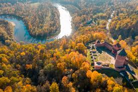 Weißrussland mit einer länge von 141 km estland mit einer länge von 339 km litauen mit einer länge von 453 km russland mit einer länge von 217 km Lettland Aktiv In Unberuhrter Natur Der Sportreisende