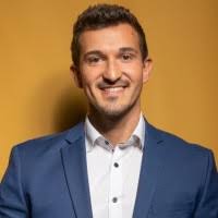 200+ perfiles de «Ryll»