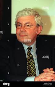 Peter ellwood hi-res stock photography and images