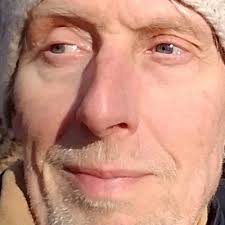 The ribbed texture and honed 12 mm 120"x60" Brechia Sardinia.