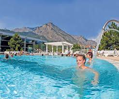 Route du centre thermal 16 les bains de saillon. Vacances Wellness Aux Bains De Saillon En Valais Famigros