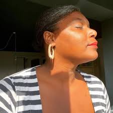 nikki castagna (@noodledoodlese9)