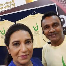 Welcoming Indunil Dissanayake to Yoga with Cliff 😊😊