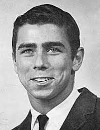 Howard Tullman's Instagram, Twitter & Facebook