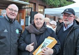 „der alte hat dem jungen gefälligst auch respekt entgegen zu bringen, stellte referent calmund klar. Fussball Verband Mittelrhein Reiner Calmund Wird Am Freitag 70 Jahre Alt Am Sonntag Feiert Er In Bruhl Mit Zahlreichen Gasten
