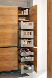 Platz Da Modern Von Schmidt Kuchen Modern Schmidt Kuchen Wandgestaltung Kuche Ideen Und Moderner Schrank