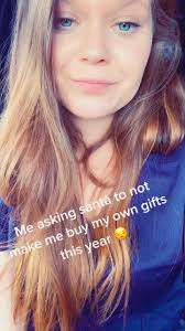 Amber Mayle (@ambermayle2)