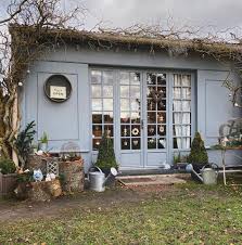 D I M A N C H E Coucou Les Retardataires On Est Ouvert Noel Approche Vite Tres Vite Oui Oui C En 2020 Decoration Interieure Deco Addict Mobilier De Salon
