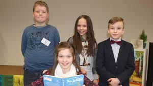 Bayreutherin liest bei Bezirksfinale in Hirschaid am besten