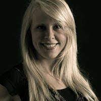 Vanessa Pilgrim's Instagram, Twitter & Facebook