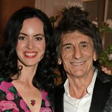 Rolling Stones star Ronnie Wood's twins dance with famous dad at family  home in rare video
