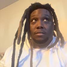 Criticism of Sexxxy Red music and intelligence