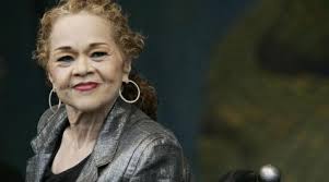 Muere Etta James, una de las grandes damas del blues