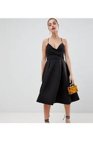 Scopri le nuove collezioni di abbigliamento da uomo, accessori, scarpe, borse e tanto altro. Asos Abiti Cerimonia Cocktail Vestiti Donne Compara I Prezzi E Acqusita Online