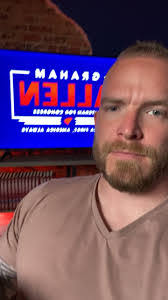 Danielle Guarnieri's Instagram, Twitter & Facebook