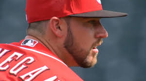 Analyzing Reds' potential Opening Day roster