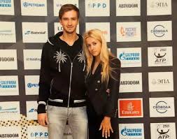 Daria medvedeva is the lovely wife of russian professional tennis player, daniil medvedev. Qui Est Daria Medvedeva L Epouse De Daniil Medvedev Jeu Set Et Match