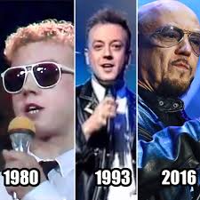 All'epoca i soldi sembravano non finire mai e soprattutto sottolinea la facilità dell'epoca di enrico ruggeri. Ecco I Nuovi Come Si Cambia Dei Protagonisti Sanremesi Vervemagazine