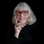 Dawn Starling's Instagram, Twitter & Facebook