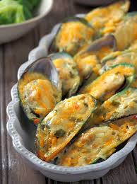 Baked Tahong With Sweet Chili Mayo Topping Recipe Baked Mussels Sweet Chili Seafood Appetizers