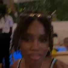 Kyla Hood's Instagram, Twitter & Facebook