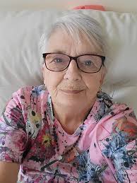 I'm 83 want the top of hair little spikey or layered hope will find one to  have done