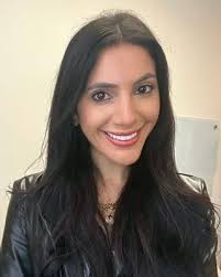 Linda Bazzi's Instagram, Twitter & Facebook