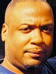 Edward Lacour's Instagram, Twitter & Facebook