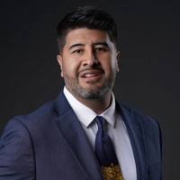 Techos y Más Oradores