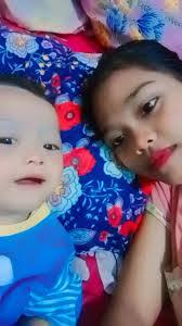 Donna Tria's Instagram, Twitter & Facebook