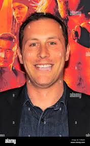 Robert Carlsen's Instagram, Twitter & Facebook