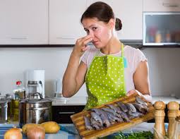 Precizăm că ieri, 30 martie, guvernul a adoptat o hotărâre prin care a solicitat legislativului introducerea stării de urgență, argumentând acest lucru prin faptul că comisia extraordinară de sănătate publică are capacități de control limitate în raport cu răspândirea extrem de rapidă a contaminărilor cu. Gustos Dar Puturos Cum Scapi De Mirosul De Peste Libertatea