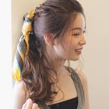ポニーテール 前髪なし の簡単アレンジを徹底レクチャー 触覚や後れ毛でこなれてみせて ポニーテール 前髪なし ポニーテール 前髪 前髪なし ヘア