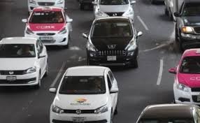 Las restricciones se expanden a motocicletas, hologramas 0 y 00, además de que se extiende la limitación a un engomado de placa más. Hoy No Circula Fase 3 Cdmx Y Edomex 23 De Abril El Debate