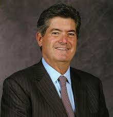 Nicholas Arias's Instagram, Twitter & Facebook