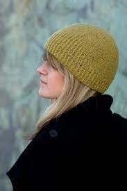However, they create a nearly identical fabric! Half Theory Beanie Knitting Pattern Woolly Wormhead