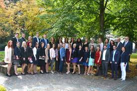 Schauen sie sich 0 bilder an und lesen sie 50 bewertungen. Erfolgreiche Absolventen Der Physiotherapieschule Bruderkrankenhaus Trier