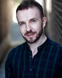 PERFORMER PROFILE: DECLAN LONG