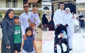 Kapsyen raf boleh dikatakan agak nakal dan ia mendapat perhatian netizen. Papa Minta Maaf Tak Dapat Bawak Kalian Berdua Ke Umrah Raf Yaakob Gempak