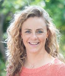 Claire Jackson's Instagram, Twitter & Facebook