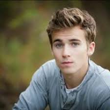 Listen to Mara Connor