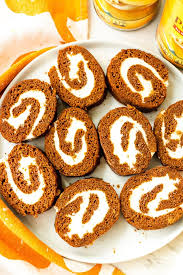 This is the easiest pumpkin roll recipe i've ever made. Simple And Delicious Pumpkin Roll Once Upon A Pumpkin